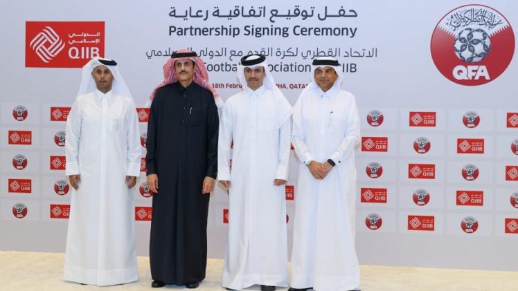 جانب من حفل توقيع العقود