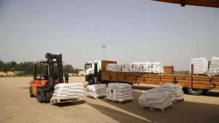 جانب من المساعدات