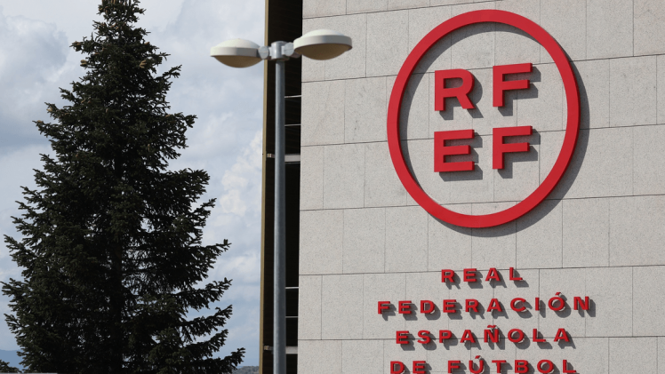 الاتحاد الإسباني لكرة القدم