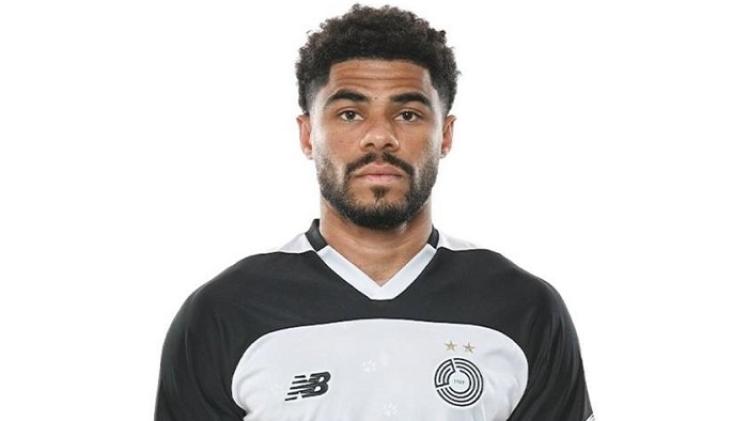 البرازيلي باولو أوتافيو مدافع نادي السد