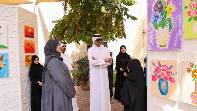 معرض زهور وألوان