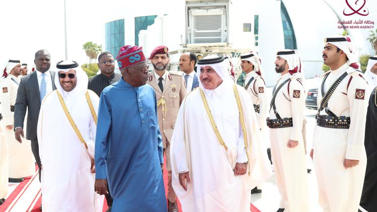 خلال مغادرة الرئيس النيجيري للدوحة