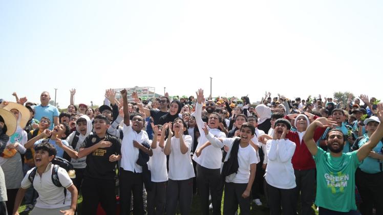 زراعة أكبر خارطة لدولة قطر مصنوعة من الزهور