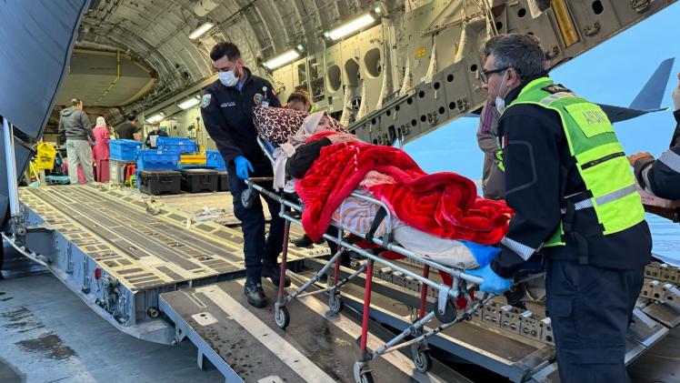 إخلاء دفعة جديدة من الجرحى إلى الدوحة