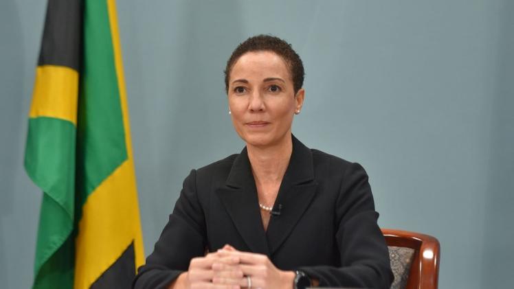 كامينا جونسون سميث وزيرة الخارجية والتجارة الخارجية بجامايكا