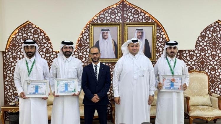 خلال تكريم الفائزين