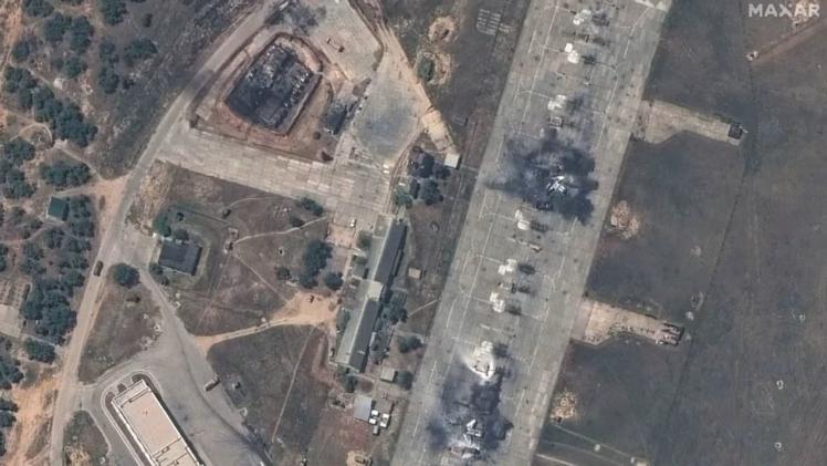 إحدى الصور الجوية تظهر فيها الطائرات المقاتلة المُدمرة