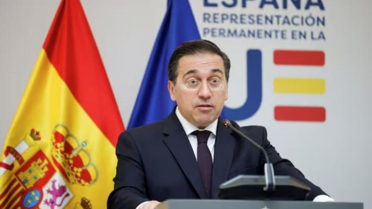 خوسيه مانويل ألباريس وزير الخارجية الإسباني