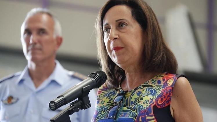 وزيرة الدفاع الإسبانية مارغريتا روبليس