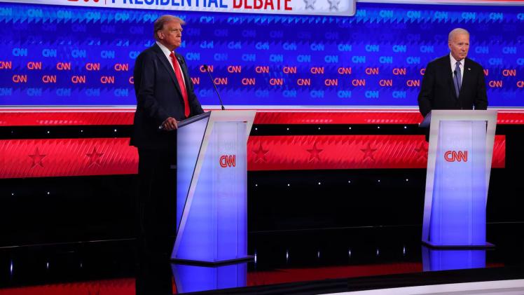 جانب من المناظرة بين بايدن وترامب
