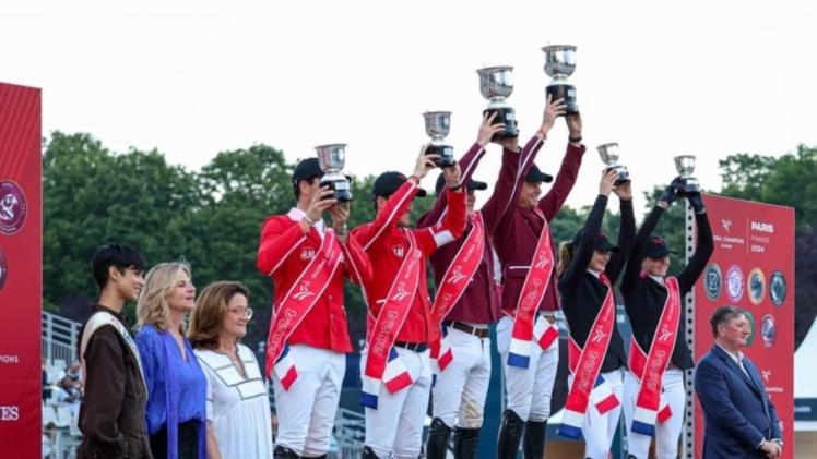 تتويج فريق صقور الدوحة