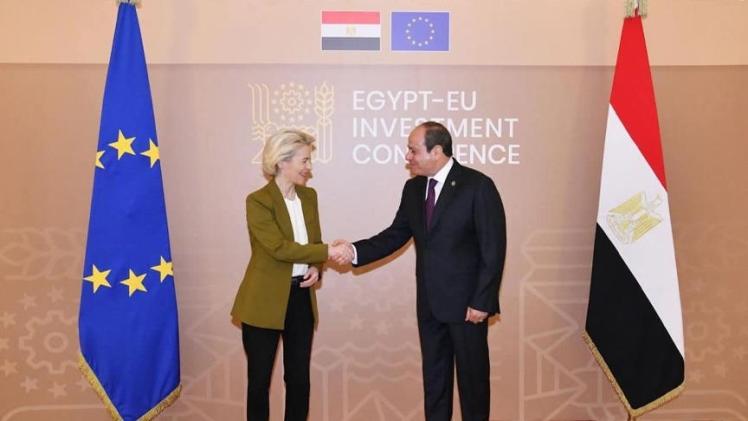 الرئيس المصري عبد الفتاح السيسي ورئيسة المفوضية الأوروبية أورسولا فون دير لاين