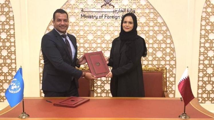 جانب من توقيع الاتفاقية