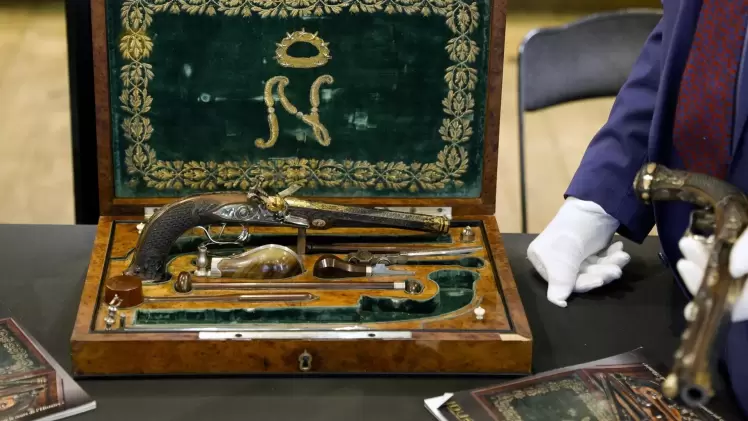 مسدسان ضمن ملكية نابليون بونابرت