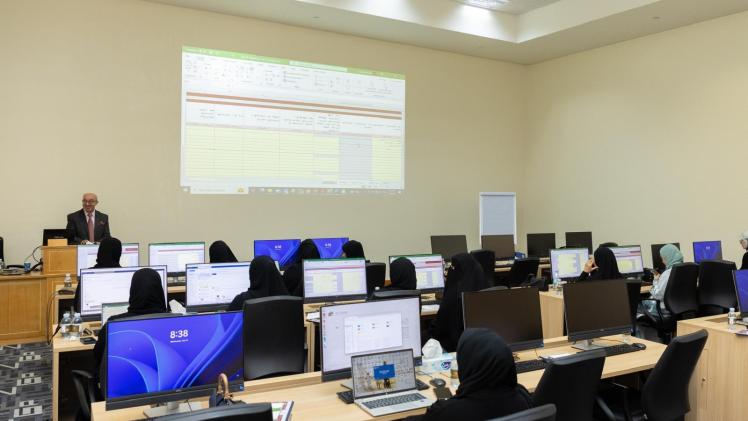 جانب من الورشة