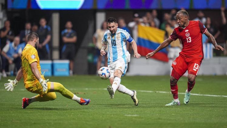 مباراة سابقة بين الأرجنتين وكندا