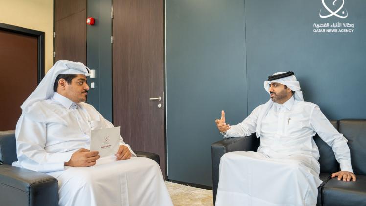 جانب من حوار الدكتور حارب محمد الجابري مع وكالة الأنباء القطرية