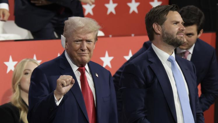 الرئيس الأمريكي السابق دونالد ترامب