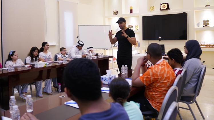 جانب من الدورة