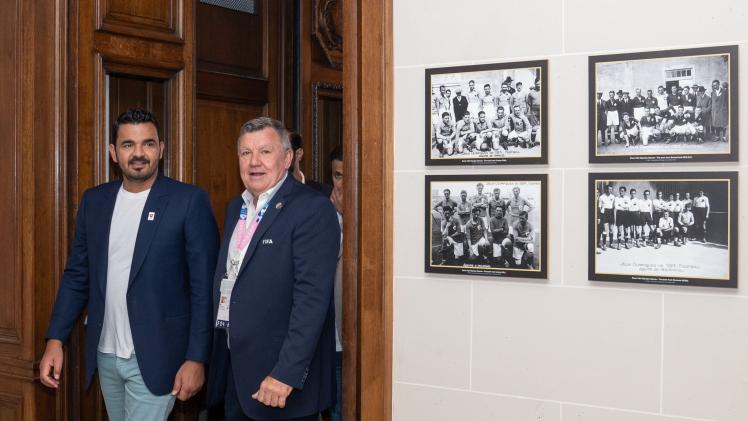 جانب من الزيارة