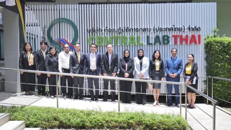 جانب من زيارة وفد وزارة الصحة