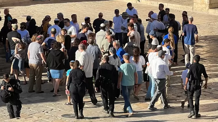 اقتحام المسجد الأقصى