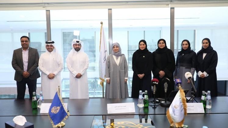 جانب من توقيع الاتفاقية