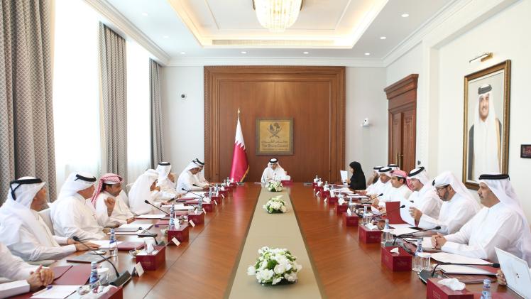 جانب من اجتماع اللجنة مع وزير العدل