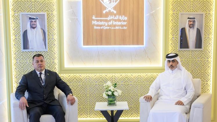 جانب من أحد الاجتماعين