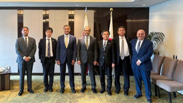 صورة جماعية على هامش الاجتماعات