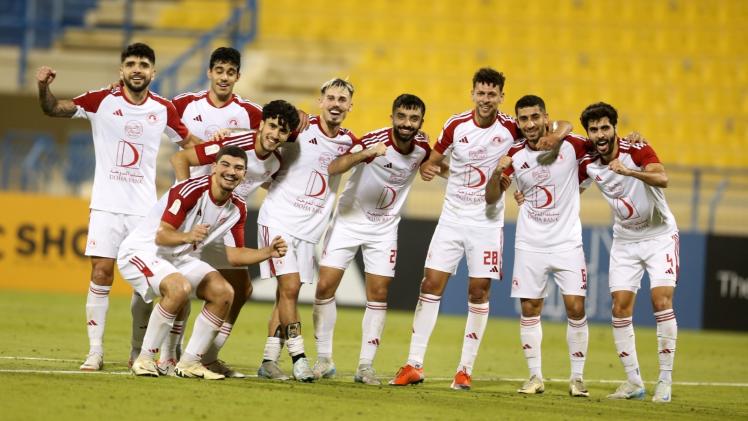 لاعبو العربي