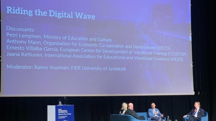 جانب من المؤتمر