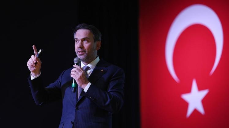 ألب أرسلان بيرقدار وزير الطاقة التركي