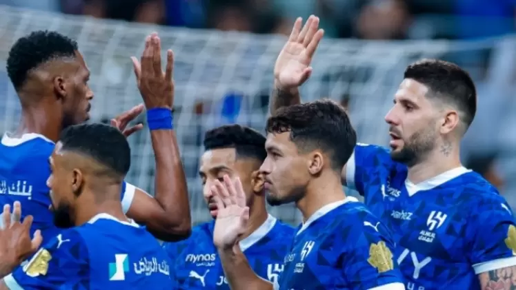 لاعبو الهلال السعودي