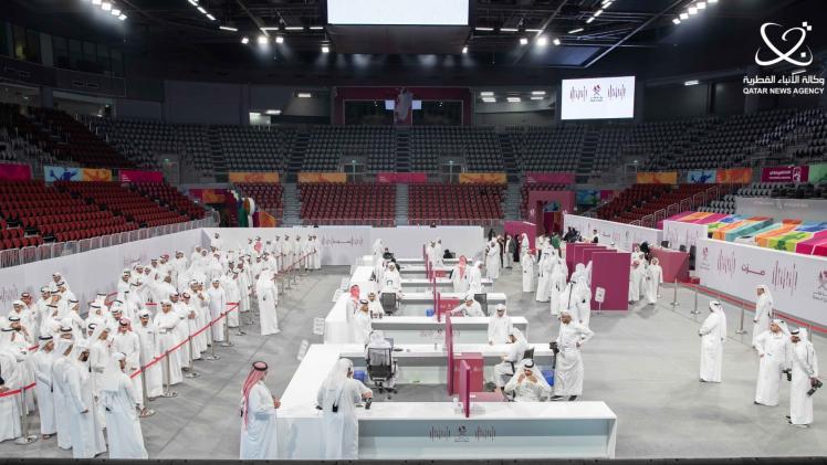 مشاركة كبيرة من المواطنين في الاستفتاء