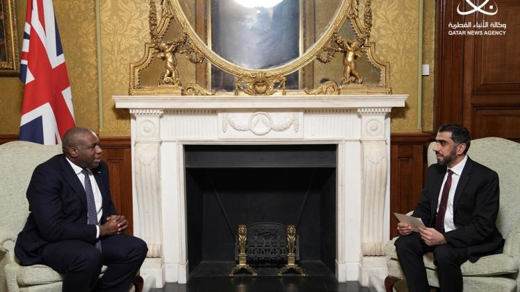 جانب من حديث سعادة وزير الخارجية البريطاني إلى وكالة الأنباء القطرية