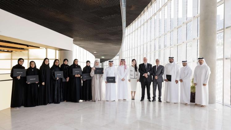 صورة جماعية للمشاركين في الدورة