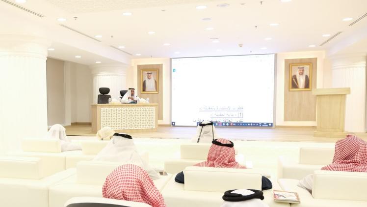 جانب من الدورة