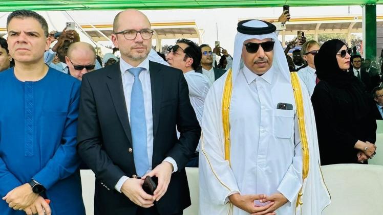 جانب من المشاركة القطرية في حفل التنصيب