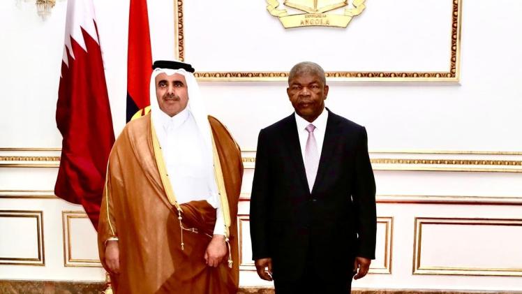 جانب من تسليم أوراق الاعتماد