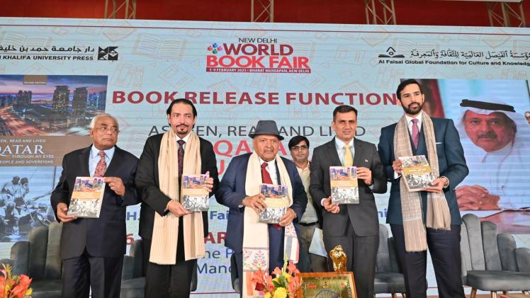 جانب من تدشين الكتاب