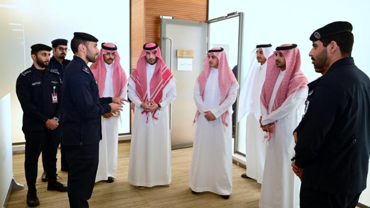 جانب من الزيارة