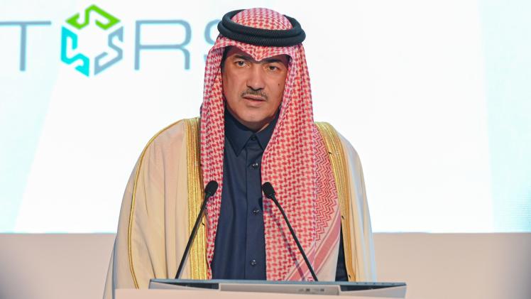 سعادة الدكتور أحمد بن محمد السيد وزير الدولة لشؤون التجارة الخارجية
