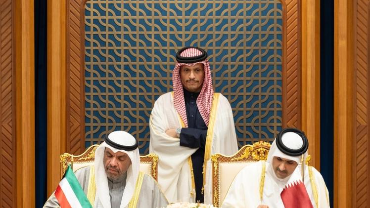 جانب من توقيع مذكرات التفاهم