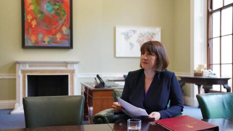 وزيرة الخزانة البريطانية راتشيل ريفز