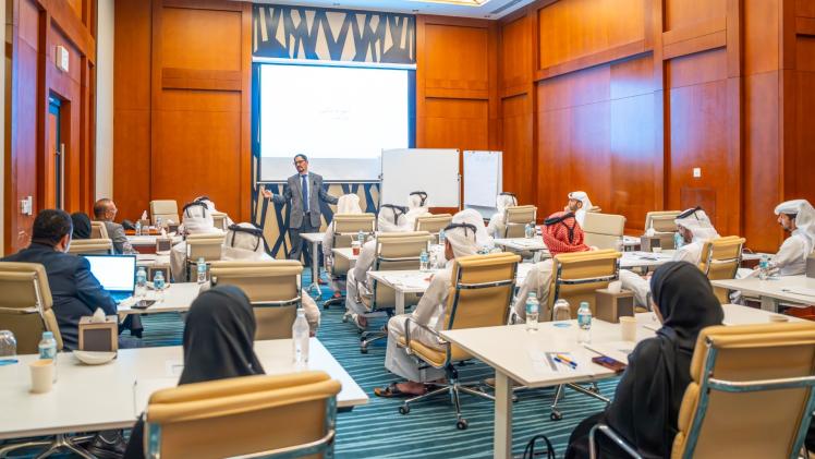 جانب من الدورة