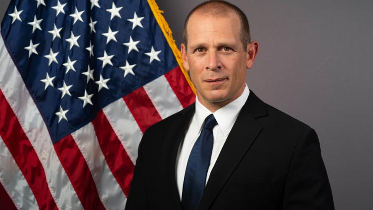 سامويل وربيرغ المتحدث الإقليم باسم الخارجية الأمريكية