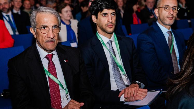 الشيخ عبدالله بن محمد بن سعود آل ثاني سفير دولة قطر لدى أيرلندا