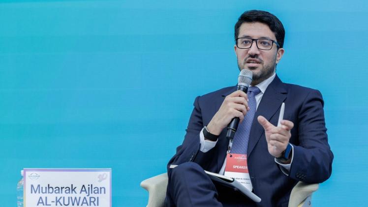 سعادة السيد مبارك بن عجلان الكواري