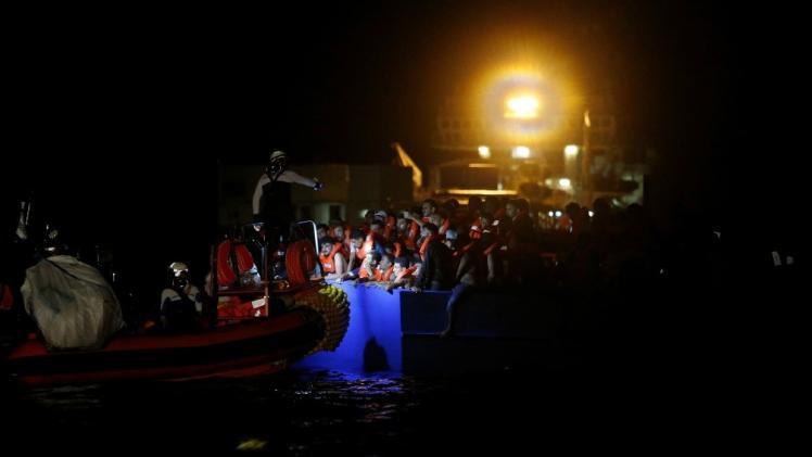 جانب من عمليات الإنقاذ